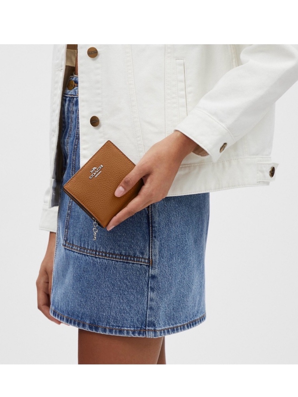 Coach Pebbled Leather Zip Card Wallet in Tan Brown - Picture 8 of 8